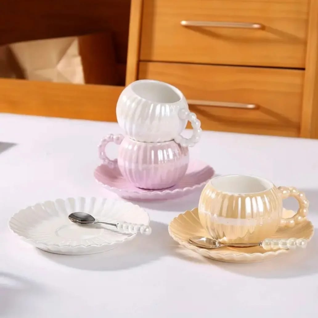 Pearl 18 Piece Set Tea Set