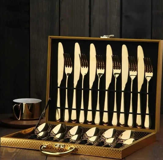 24 Piece Gold/Silver Stainless Steel Culterly Set