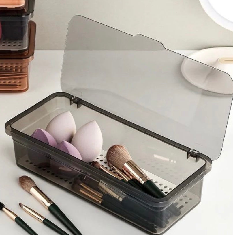 Dustproof makeup brush organizer Beauty Egg Organizer