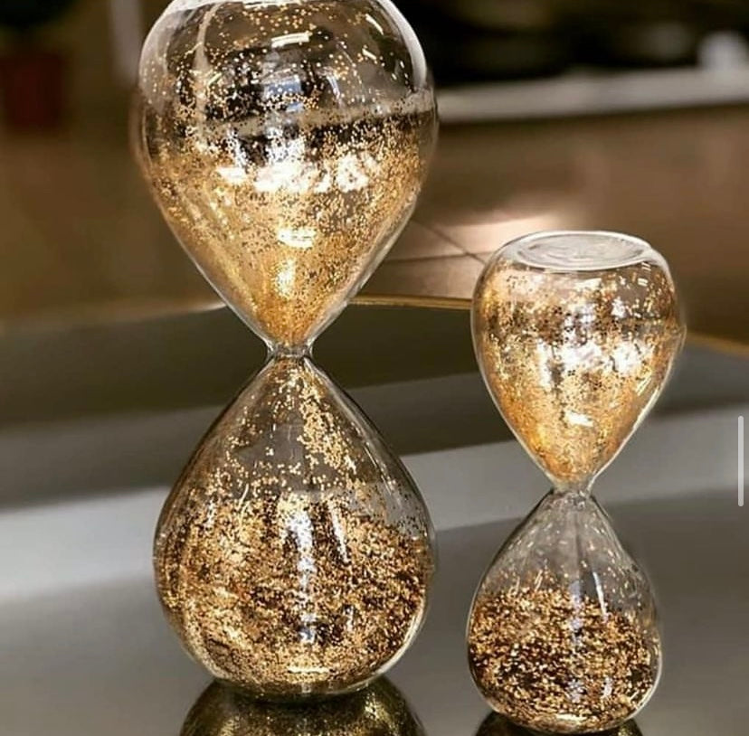 Hour Glass Decor